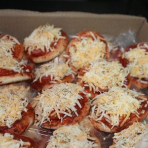 Frozen Cheese & Vienna Pizza